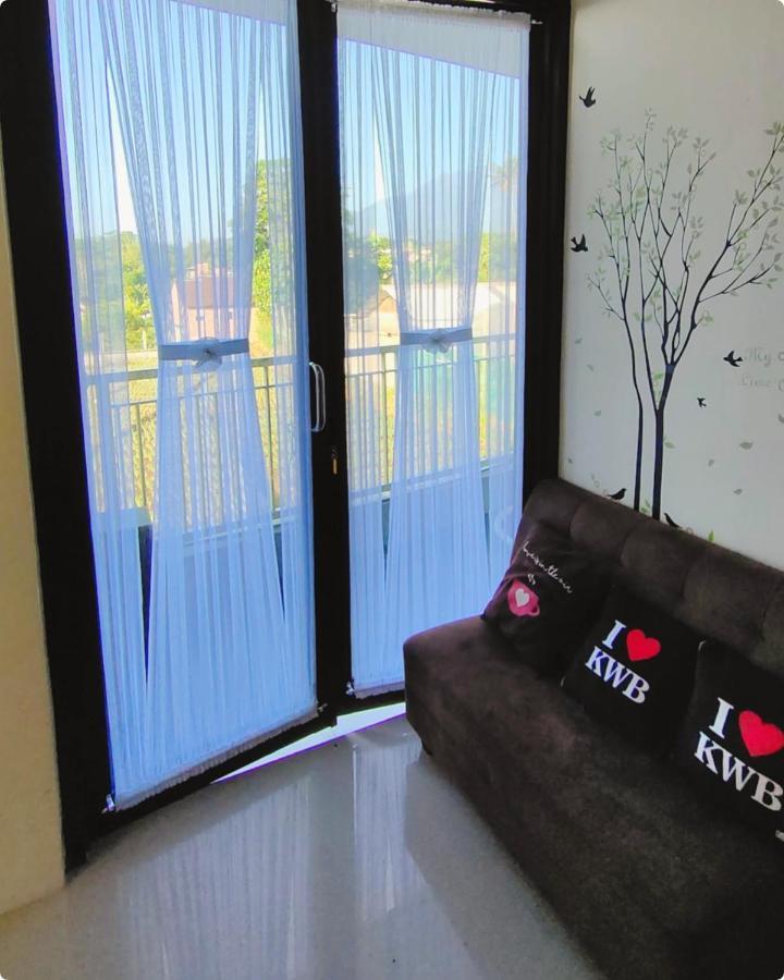 Family Villa Syariah C-37 Batu Бату Экстерьер фото