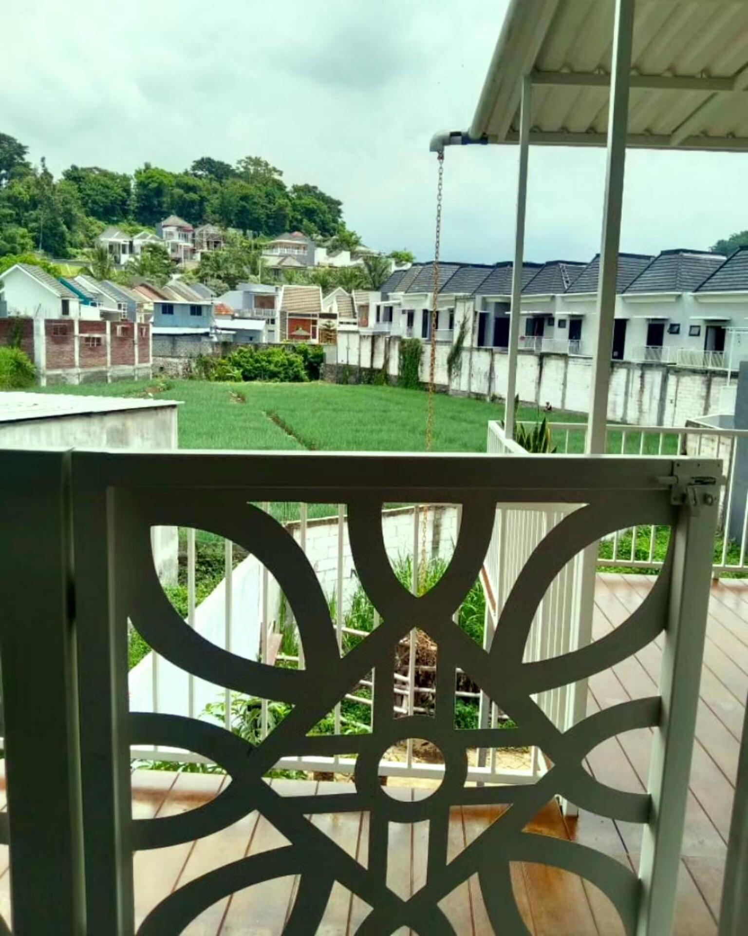Family Villa Syariah C-37 Batu Бату Экстерьер фото